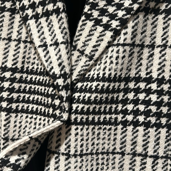 Nwt. Banana republic coat - Picture 4 of 11